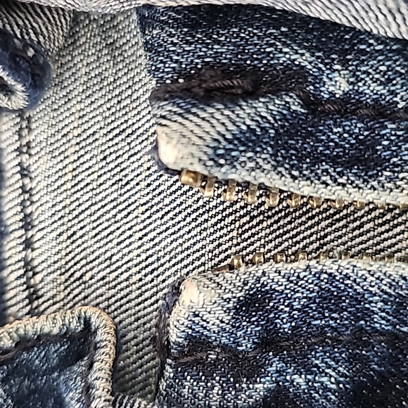 Christiana Zinn size Petite medium,  PM very cute denim jean jacket. - Picture 6 of 6